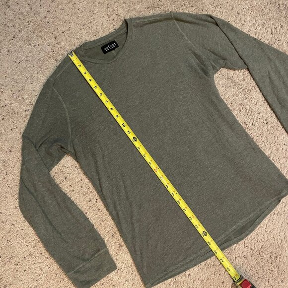 Men's Velvet by Graham & Spencer Knit Tee - Medium - Picture 3 of 4